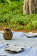 Load image into Gallery viewer, Maïté-7 pieces-Chemin de table + 6 serviettes de table