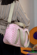 Charger l'image dans la galerie, Sac à langer bébé rose beige