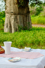 Charger l&#39;image dans la galerie, Teral-7 pieces-Chemin de table + 6 serviettes de table
