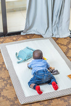 Load image into Gallery viewer, Mansa - Tapis D’éveil bébé rectangulaire beige marron
