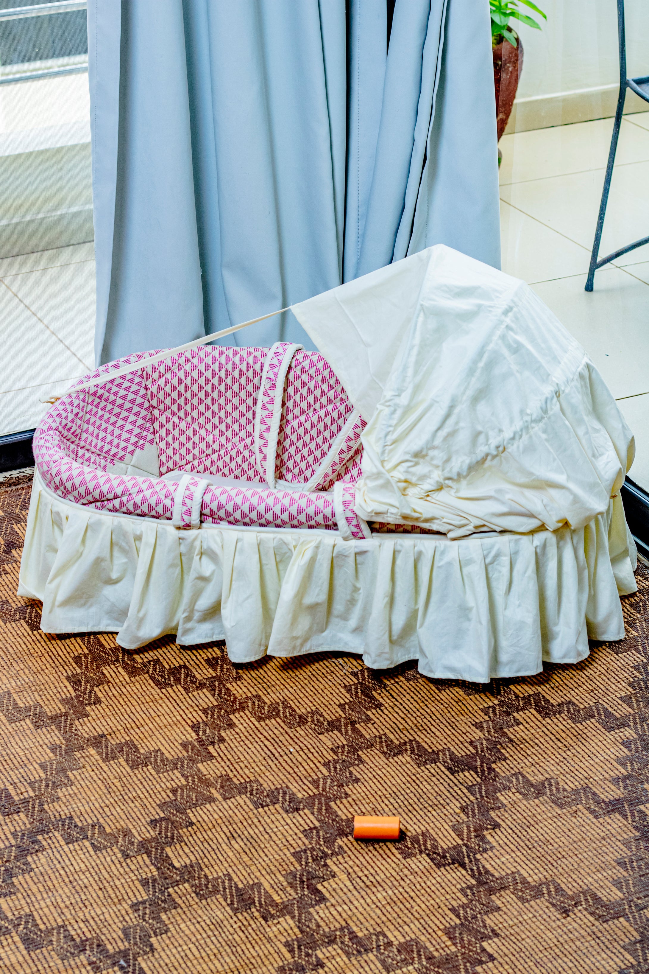 Soho - Couffin bébé avec matelas beige rose