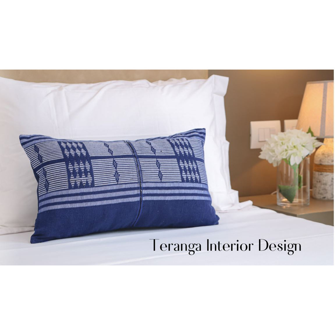 PENDA - Lot de 2 housses de coussins en pagne tissé 30x50 cm